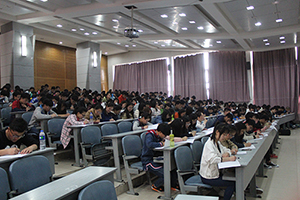 spbo即时比分live
举行安全知识考试.jpg